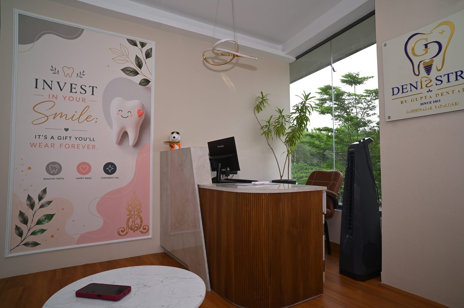 Welcome desk